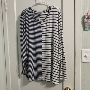 22/24 Striped Lane Bryant sweater